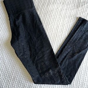 High rise full length leggings in checker Takara shine